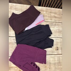 Set of 3 Old Navy Active Women's Leggings/Joggers!